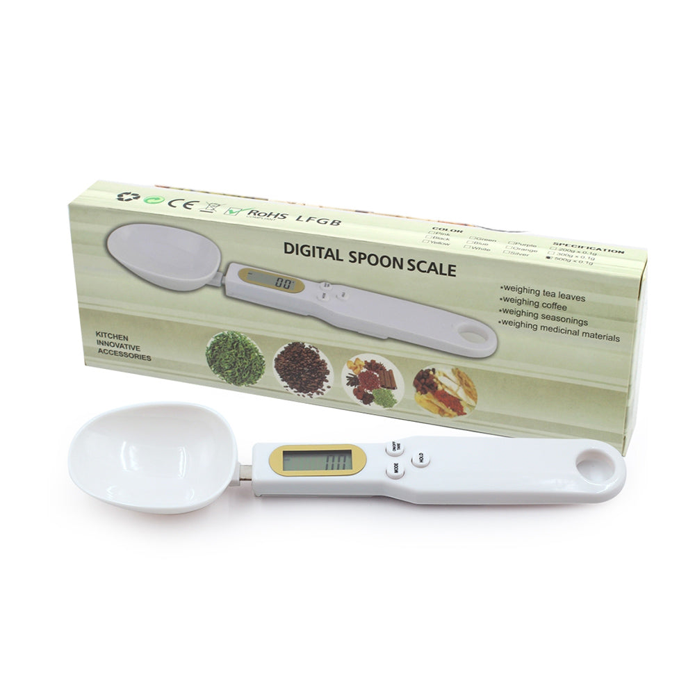 A digital spoon scale with an LCD display, ideal for weighing tea leaves, coffee, seasonings, and medicinal materials, shown alongside its packaging that highlights kitchen innovative accessories.